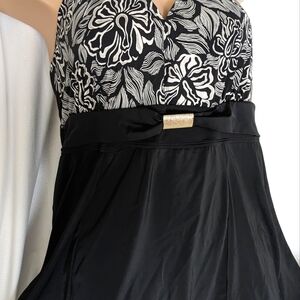 Jaclyn Smith Sz 20w Black  Swimdress padded Halter top